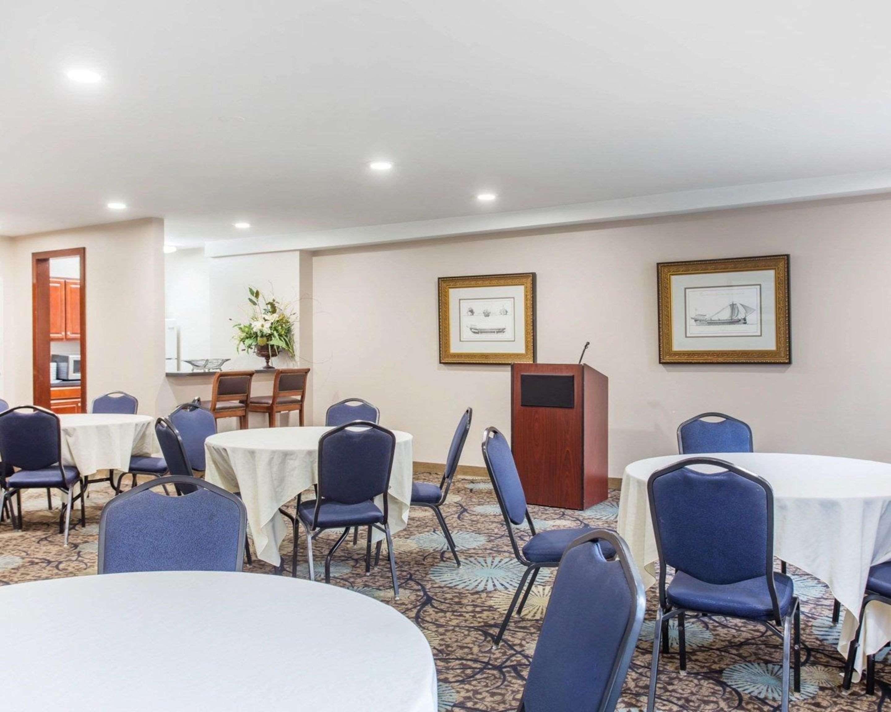 Comfort Inn & Suites Patriots Point Mount Pleasant Luaran gambar