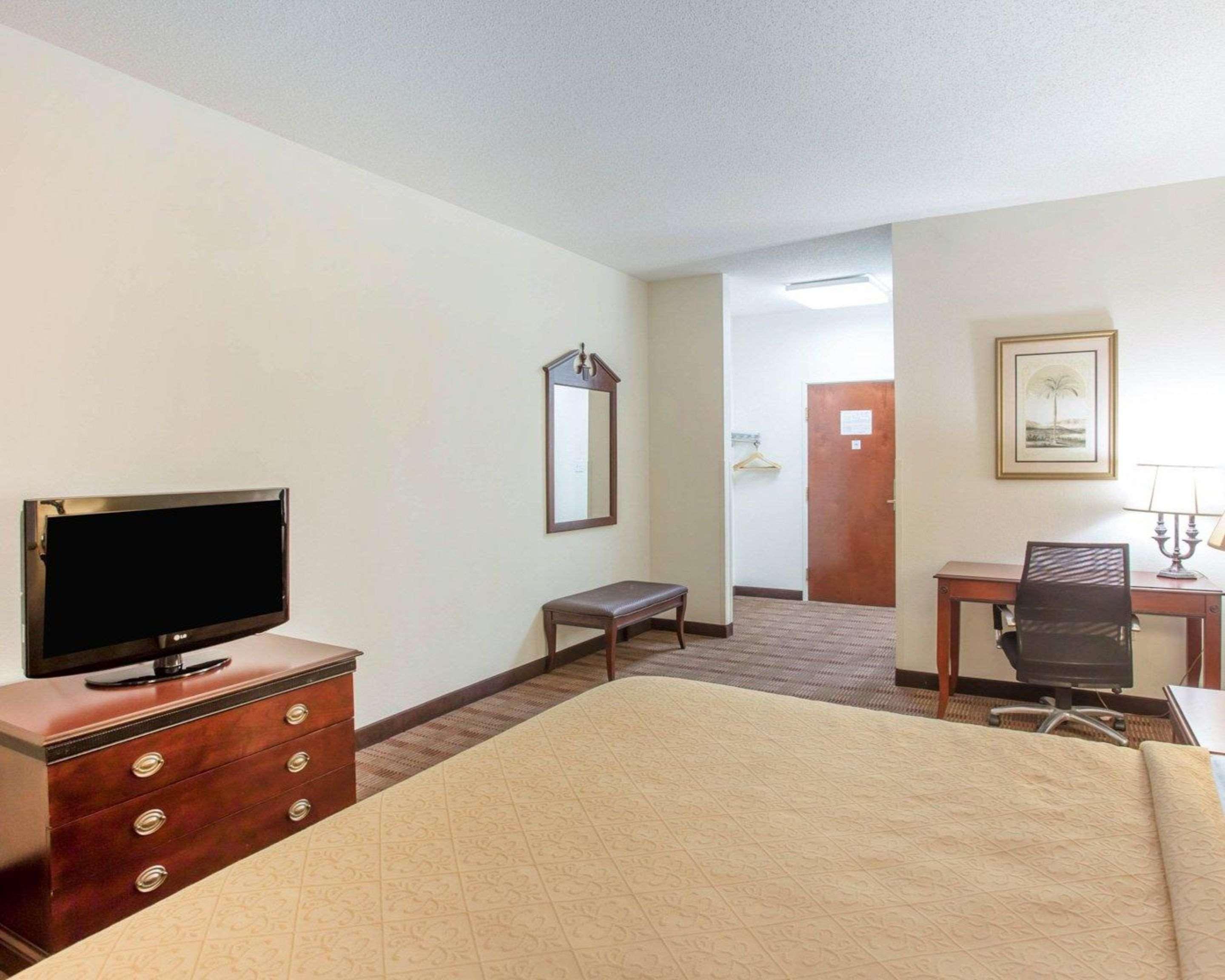 Comfort Inn & Suites Patriots Point Mount Pleasant Luaran gambar